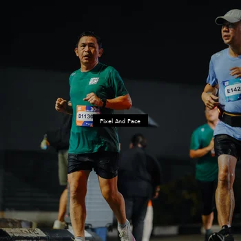 Runner Photo 7791392