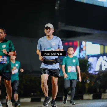 Runner Photo 7791416