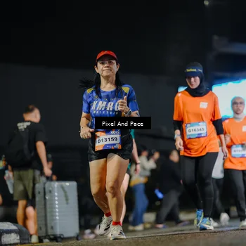 Runner Photo 7791423