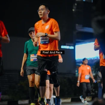 Runner Photo 7791443