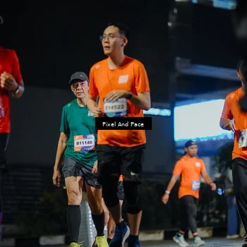 Runner Photo 7791448