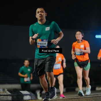 Runner Photo 7791450