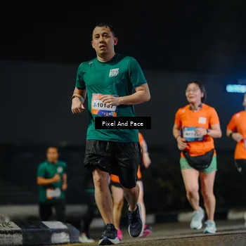 Runner Photo 7791460