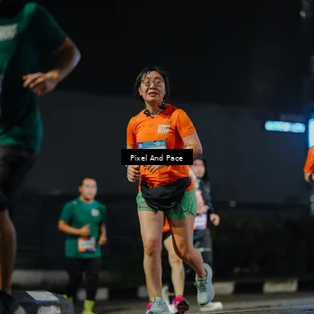 Runner Photo 7791468
