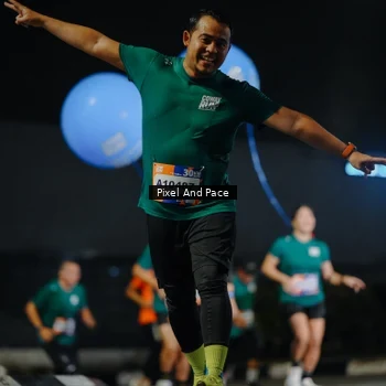 Runner Photo 7791494