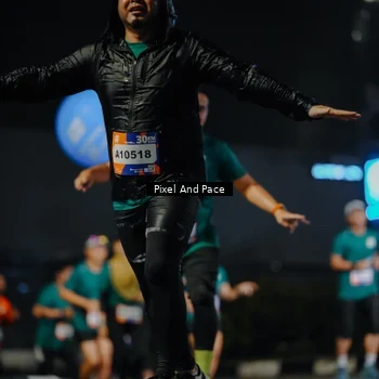 Runner Photo 7791496