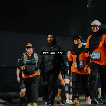 Runner Photo 7791592