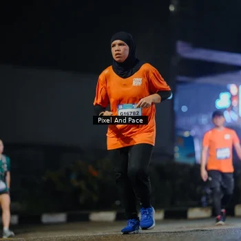 Runner Photo 7791687