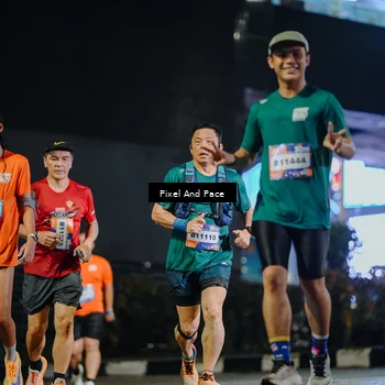 Runner Photo 7791781