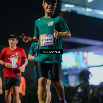 Runner Photo 7791793