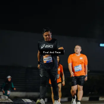 Runner Photo 7791805