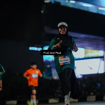Runner Photo 7791839