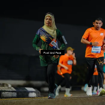 Runner Photo 7791847