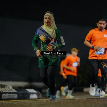Runner Photo 7791858