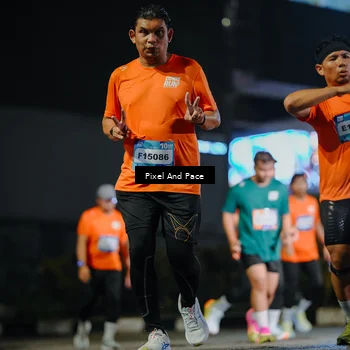 Runner Photo 7791865