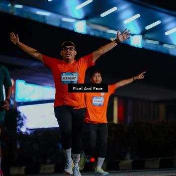 Runner Photo 7791876