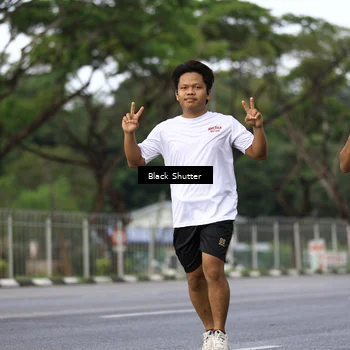 Runner Photo 7791978
