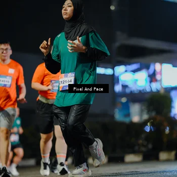 Runner Photo 7791993