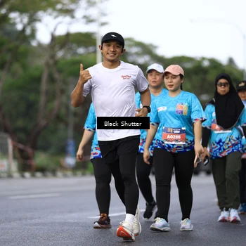 Runner Photo 7791994