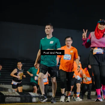 Runner Photo 7792011