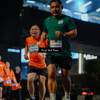 Runner Photo 7792024