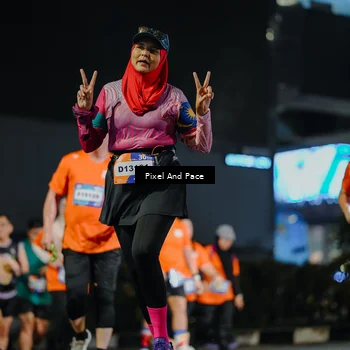 Runner Photo 7792025