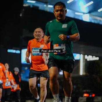 Runner Photo 7792026