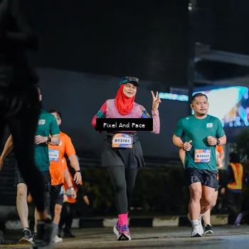 Runner Photo 7792029