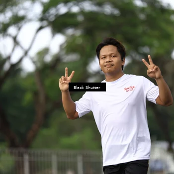 Runner Photo 7792046