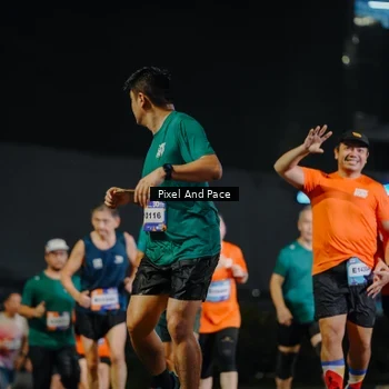 Runner Photo 7792051