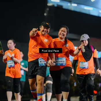 Runner Photo 7792053