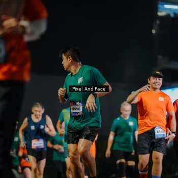 Runner Photo 7792070