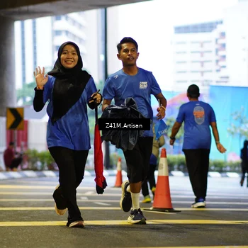 Runner Photo 7792071