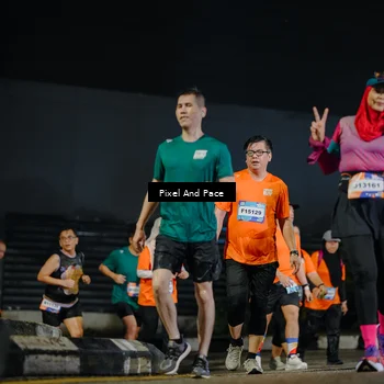 Runner Photo 7792085