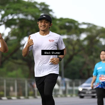 Runner Photo 7792105