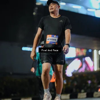 Runner Photo 7792115