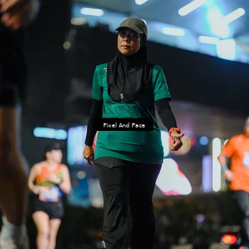 Runner Photo 7792119