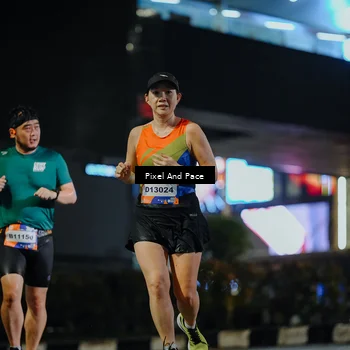 Runner Photo 7792126