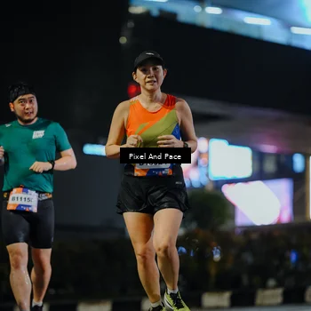 Runner Photo 7792132