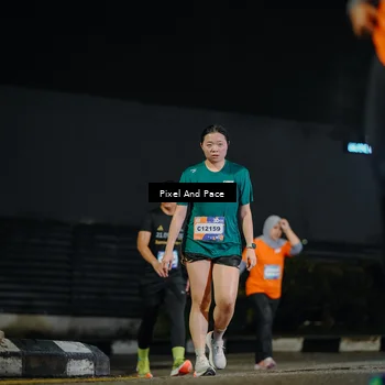 Runner Photo 7792147