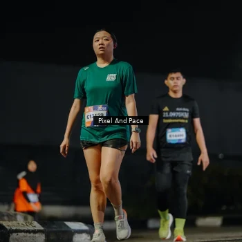 Runner Photo 7792151