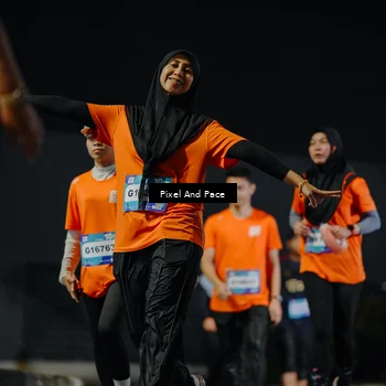 Runner Photo 7792187