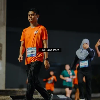 Runner Photo 7792217