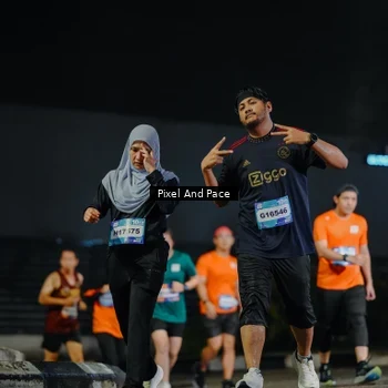 Runner Photo 7792220