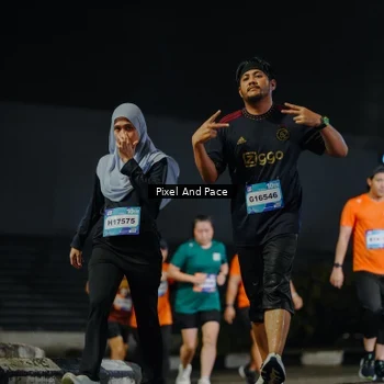 Runner Photo 7792240