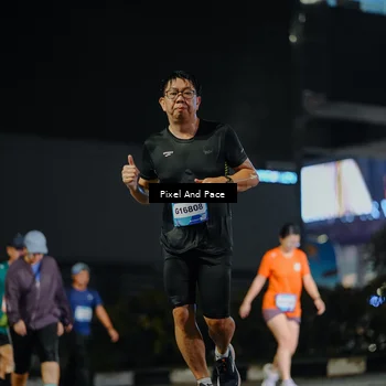 Runner Photo 7792267