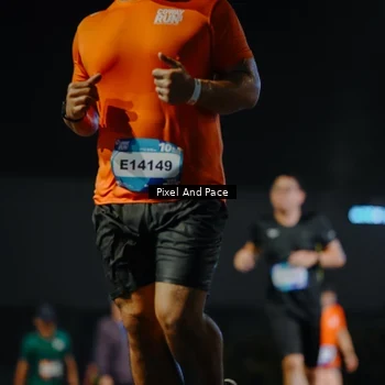 Runner Photo 7792270
