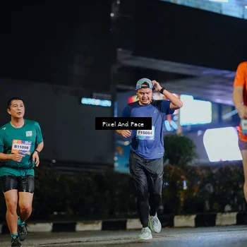 Runner Photo 7792278