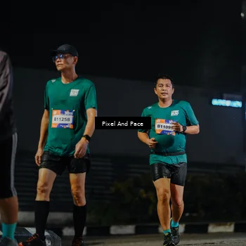 Runner Photo 7792284