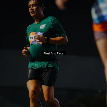Runner Photo 7792293